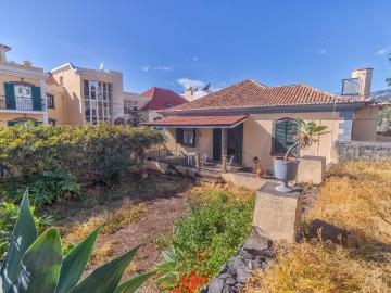 Raridade na Zona Velha do Funchal: Moradia Histórica com 950. 380m² Santa Maria Maior Funchal