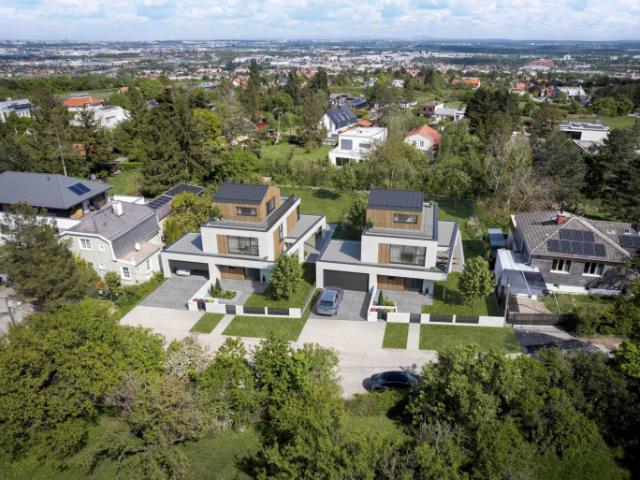 Zwei schlüsselfertige Villen in exklusiver Lage am Brunnerberg