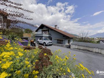 Haus zum Verkauf in 6112 - Garten