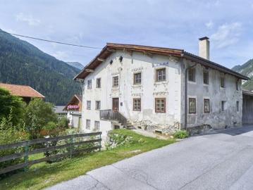 Wohnung mit Dienstleistungen zum Verkauf in 6574