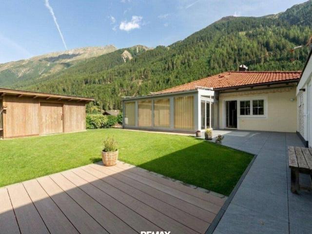 Rarität im Ötztal: moderner Bungalow in Toplage