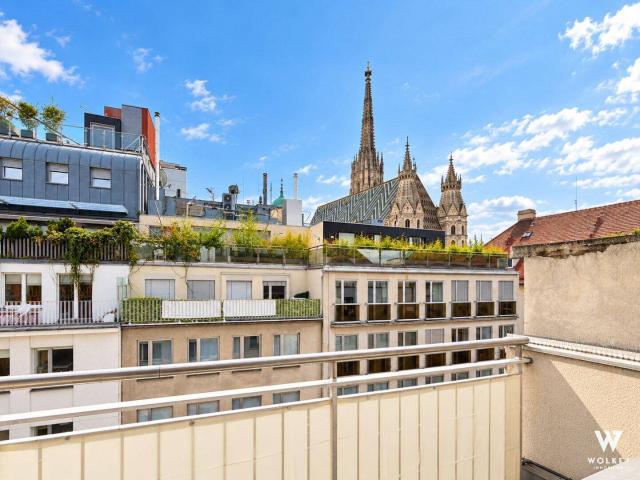 RARITÄT IM HERZEN DES 1. BEZIRKS – Terrasse mit Stephansdom Blick & viel Potenzial | U1, U3 | Hoher Markt