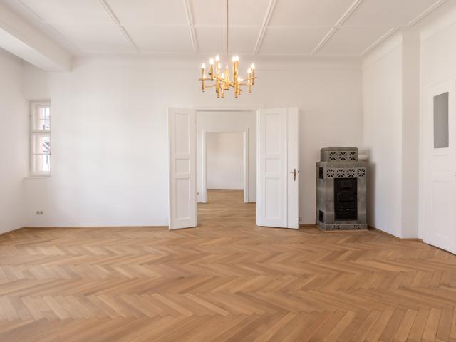 Rarität im Herzen Schwabings: 6 Zimmer Altbauwohnung im Jugendstil Juwel