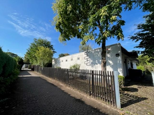 Rarität in Mainz Bretzenheim: Bungalow in idyllischer Grünlage