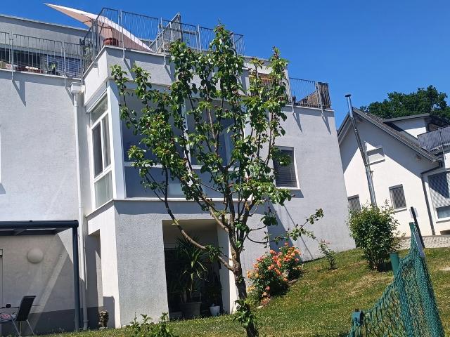 RARITÄT in Mariatrost: Exklusive 3 Zimmer Wohnung mit Wintergarten, unverbaubarem Grünblick & seitlichem Blick zur Basilika! Besichtigungsmöglichkeit: am Wochenende oder am Dienstag! Nutzen Sie die Chance! Provisionsfrei
