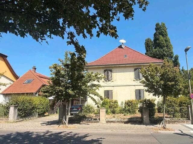 Rarität in Wiesloch, 624 m² Grundstück mit zwei Häusern