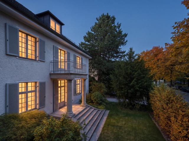 Rarität: Sanierte Altbauvilla mit Charme und Stil