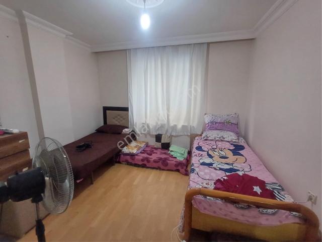 Rasathane Mahallesindw İci Temiz Satılık Daire