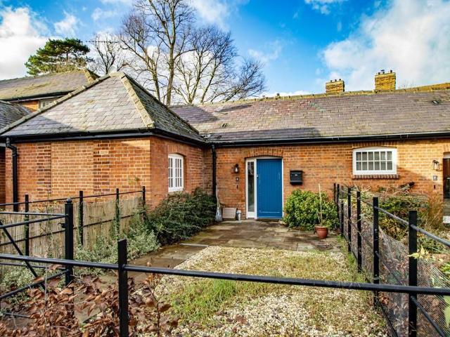 Ratcliffe Court, Cholsey, Wallingford, Oxfordshire OX10, 1 bed bungalow to rent, £1,300 pcm | PrimeLocation