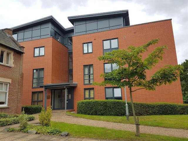Ratcliffe Road, Stoneygate, Leicester LE2, 2 bed flat to rent, £1,195 pcm | PrimeLocation