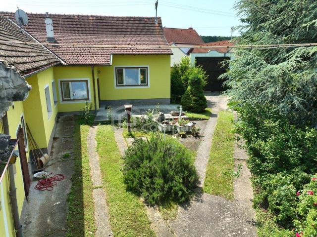 Ratenkauf möglich! Sanierungsbedürftiges Haus mit Stadl und großen Grund zu verkaufen!