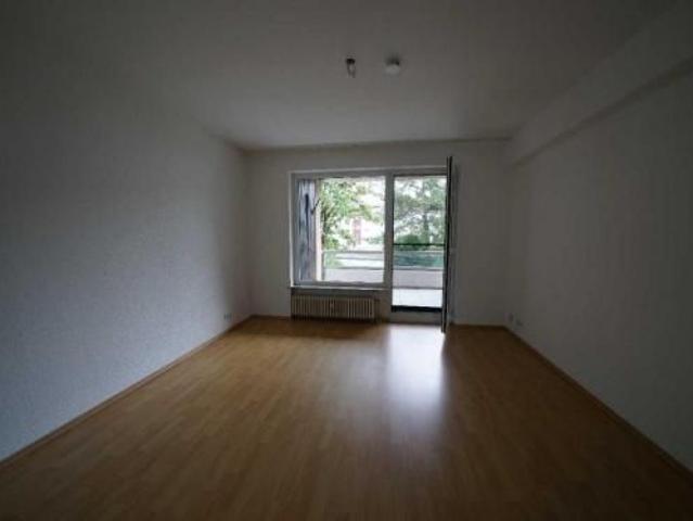 Ratingen Ost: Helle 3 Zimmer Wohnung mit Loggia und Garagen Stellplatz Aufzug vorhanden Wohnungen Ratingen