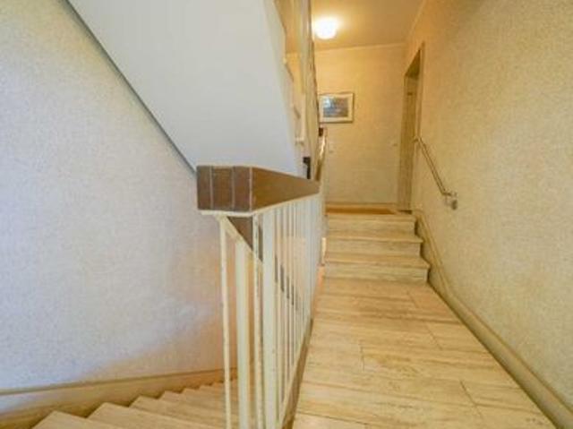 Ratingen Ost: Schöne 2 Zimmer Wohnung mit Balkon und Stellplatz