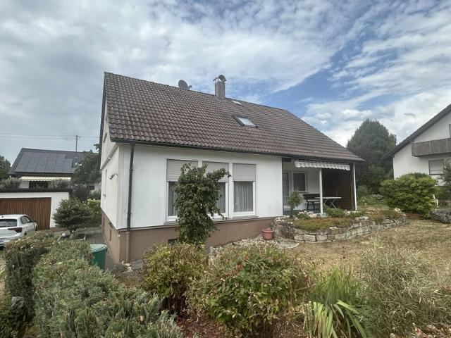 Raum für Familie – Charmantes Einfamilienhaus mit Terrasse und Vollkeller