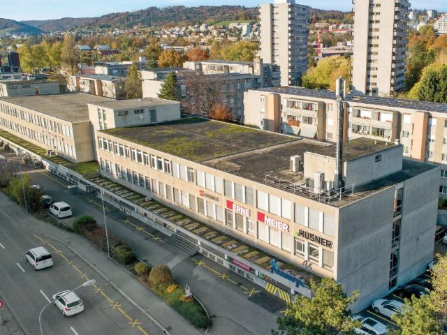 RAUM FÜR IHRE IDEEN vielseitig nutzbare Gewerbefläche in Zürich Altstetten