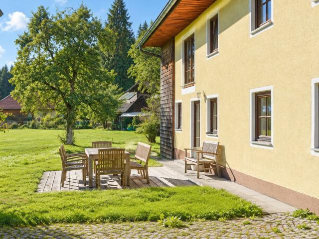 Raum, Ruhe und Natur Pur ein Familienhaus mit Eigener Sauna und Großem Grundstück