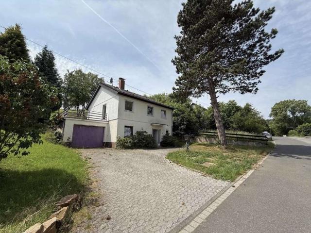 Raum zum Entfalten: Haus in Kempenich mit 140 m² Wohnfläche