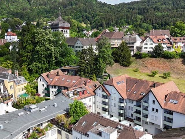 Raumwunder mit Weitblick: Großzügige 140 m² Dachgeschosswohnung mit Galerie am Turm in Bregenz
