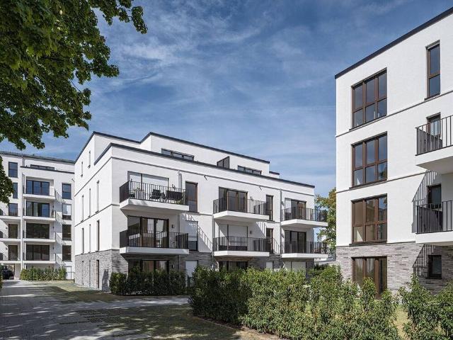 Raumwunder mit Stil 3 Zimmer Großzügiger Wohn und Essbereich Balkon Tageslichtbad