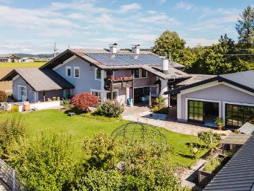 Raumwunder! Familienhaus mit Wellnessbereich und Platz für Ihre Visionen