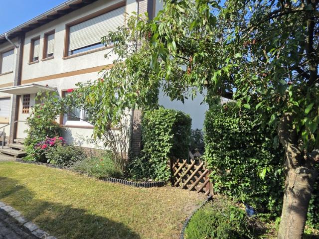 Raumwunder in Belm mit 6 Zimmern, Balkon, Garten und Garage auf Eigentumsgrundstück zu verkaufen