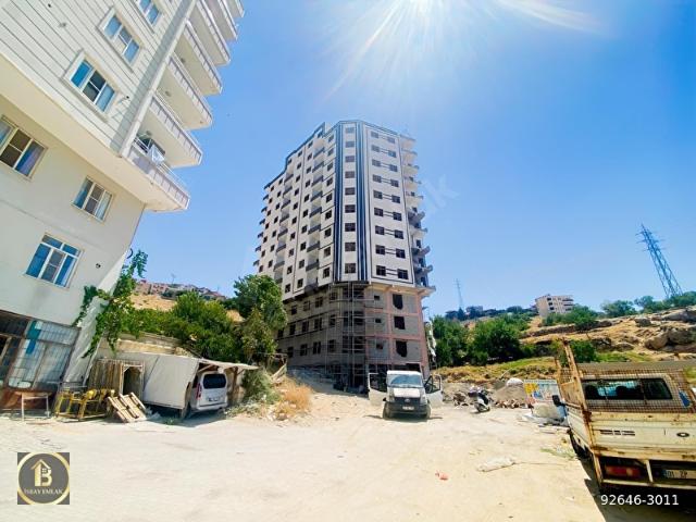 RAVZA CADDESİNDE RAVZA PLUS'TA 2+1 AMERİKAN MUTFAKLI KÖŞERDAİRE