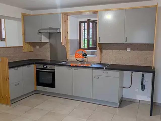 Ravel 63190 Location maison 3 pièces t3