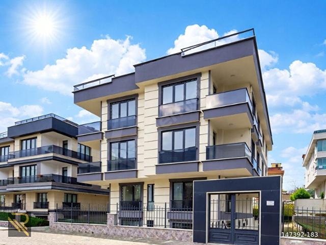 [ RAVEL YAPI ] BEYLİKDÜZÜ'NDE KISA KAT YENİ 3+1 ARAKAT DAİRE