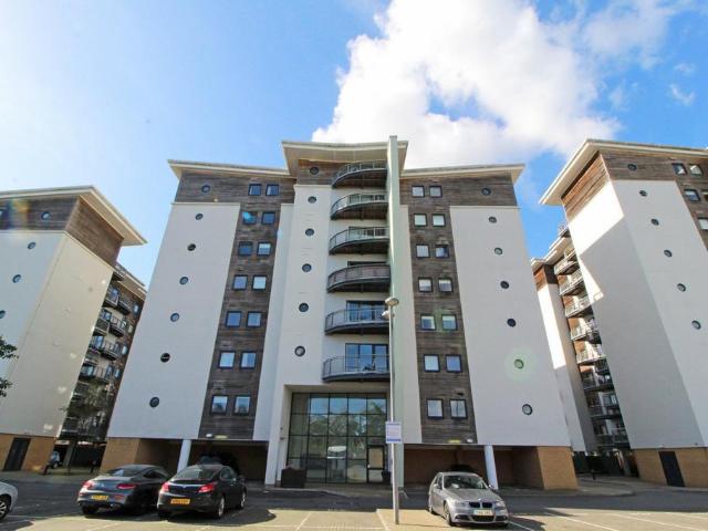 Ravenswood, Victoria Wharf 1 bed flat to rent £995 pcm £230 pw