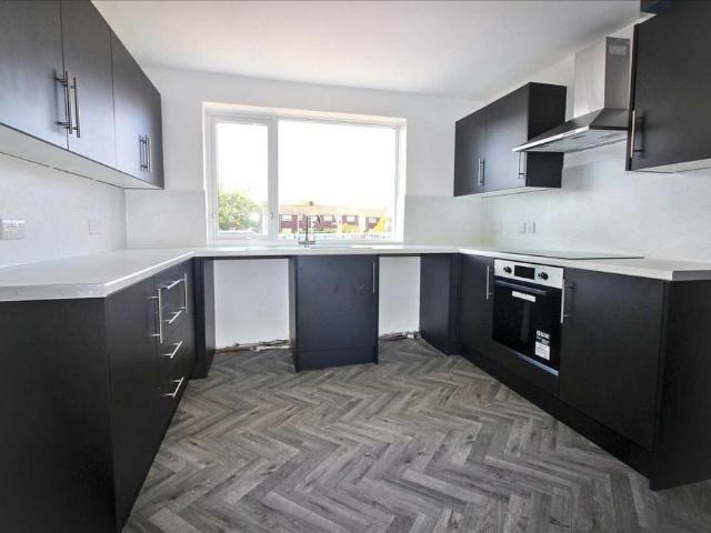 Ravensworth Street, Bedlington 3 bed flat to rent £800 pcm £185 pw