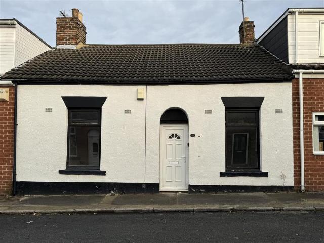 Ravensworth Street, Sunderland 3 bed terraced house to rent £845 pcm £195 pw