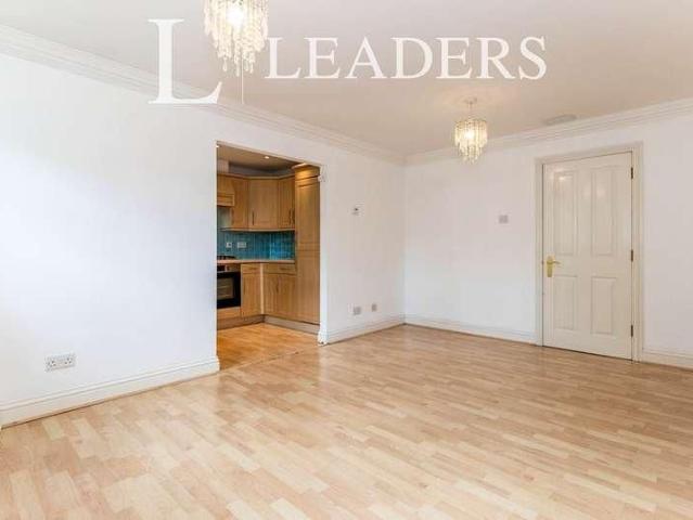 Ravens Close, Surbiton, KT6