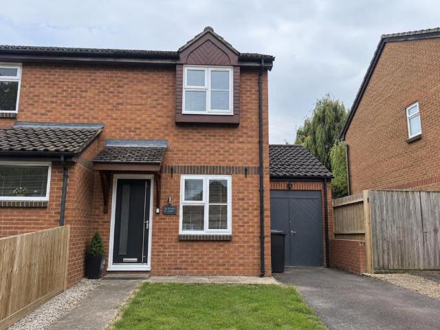 Ravens Dane Close, Downswood, Maidstone 2 bed semi detached house to rent £1,350 pcm £312 pw