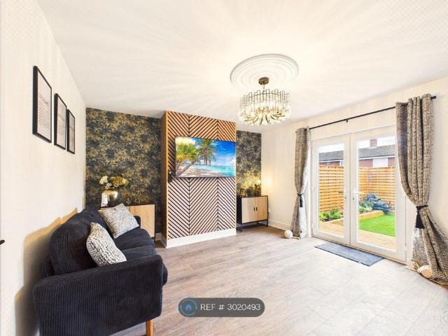 Ravens Lane, Ipswich IP8, 4 bed semi detached house to rent, £3,250 pcm | PrimeLocation