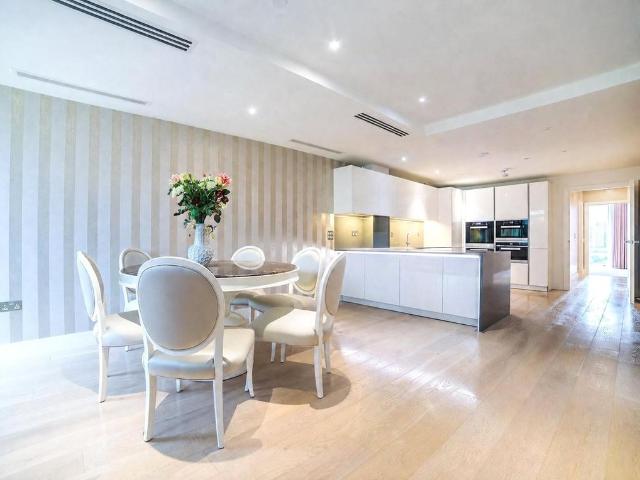Ravensbourne Apartments, 5 Central. 4 bed apartment to rent £6,000 pcm £1,385 pw