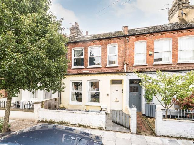 Ravenslea Road, Clapham South SW12, 4 bed property to rent, £5,300 pcm | PrimeLocation