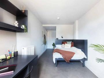 Ravilious House, Brighton Has an Apartment