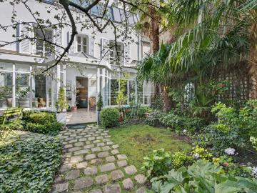 RAVISSANTE MAISON PLEIN SUD AVEC JARDIN SANS VIS A VIS