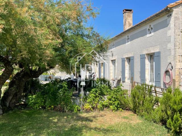 Ravissante fermette 180m² Saint Martin de Gurson