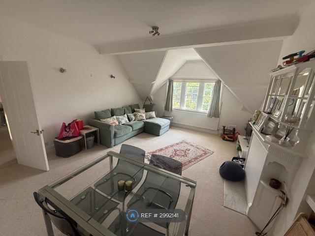 Rawlinson Road, Oxford OX2, 3 bed flat to rent, £2,950 pcm | PrimeLocation