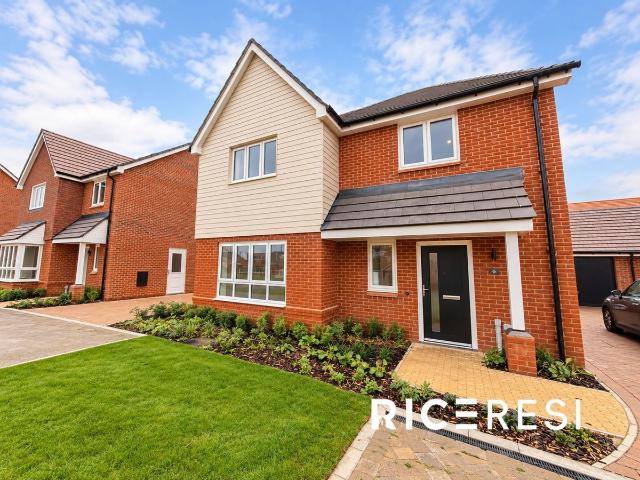 Rawson Way, Moulsoe Fields MK16, 4 bed detached house to rent, £2,500 pcm | PrimeLocation