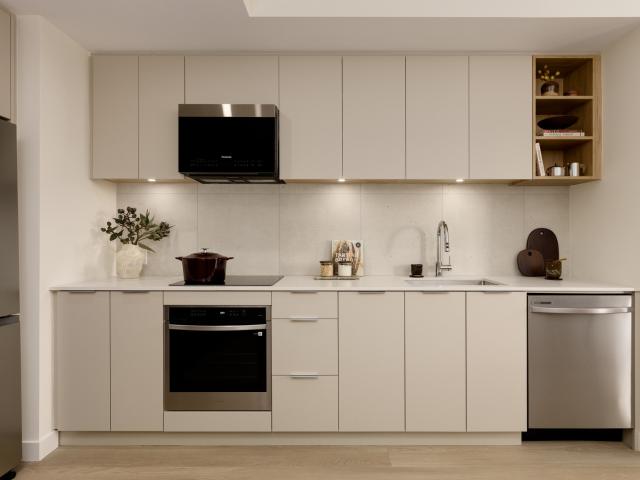 RAY 2 Bedroom + 1 Bath Apartment for Rent