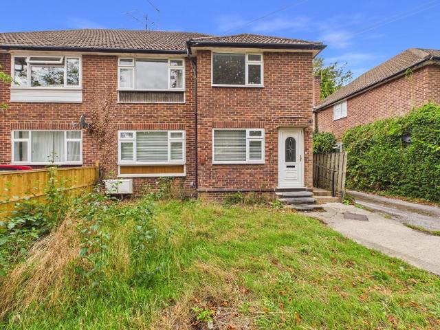 Ray Park Avenue, Maidenhead, Berkshire SL6, 2 bed maisonette to rent, £1,550 pcm | PrimeLocation