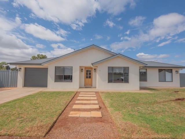 Ray White Condobolin 02 6895 3364