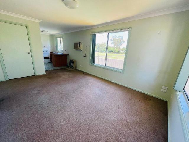 Ray White Condobolin 02 6895 3364