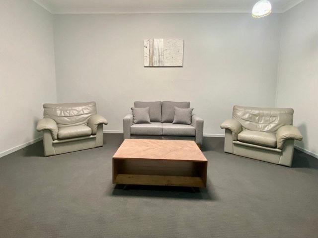 Ray White Parkes
