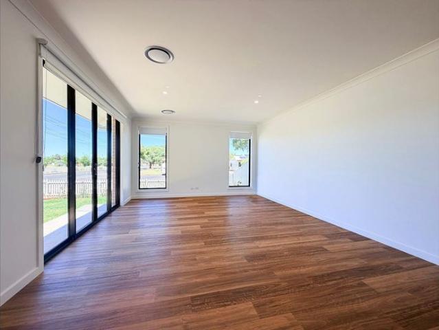 Ray White Real Estate Parkes