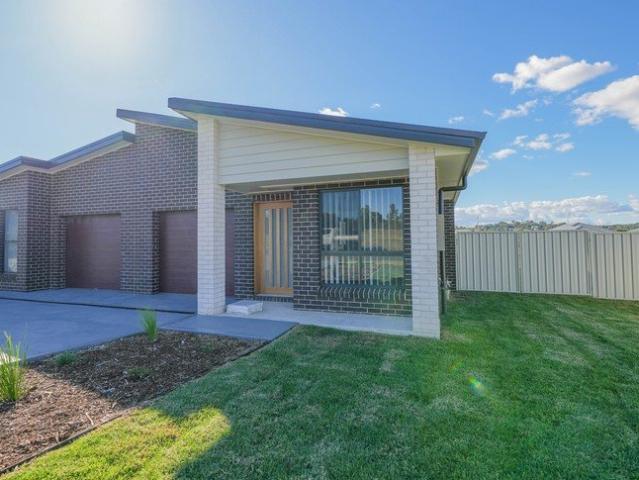 Ray White Real Estate Parkes