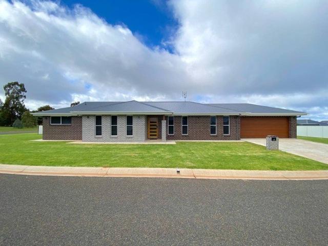 Ray White Real Estate Parkes