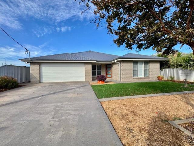 Ray White Real Estate Parkes